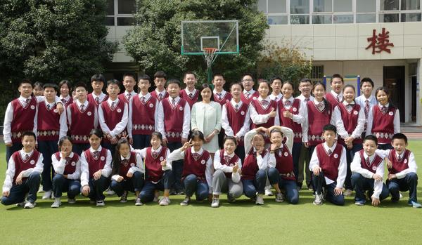 2022届绽放六班