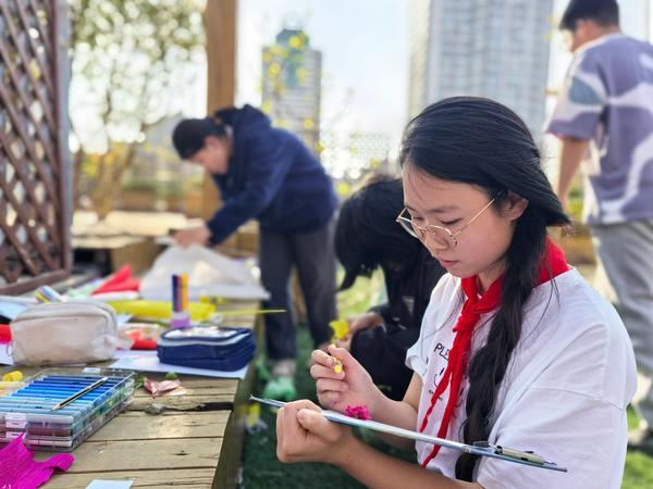 学生积极参与活动1